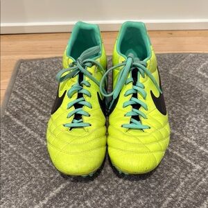 Nike Tiempo Turk cleats Lime Green and Teal Athletic Shoes